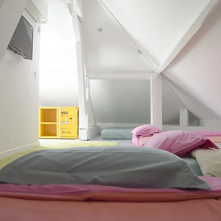 La Casa Cosy, 公寓式酒店 4*