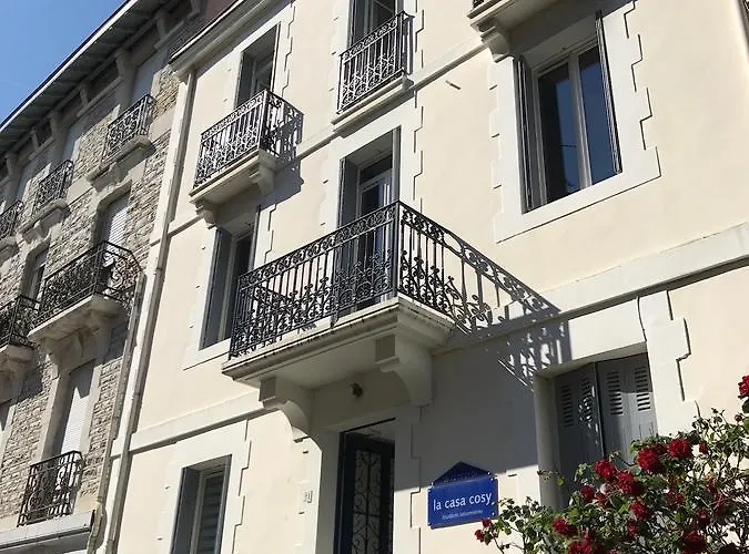 Hotel apartamentowy La Casa Cosy, 4*